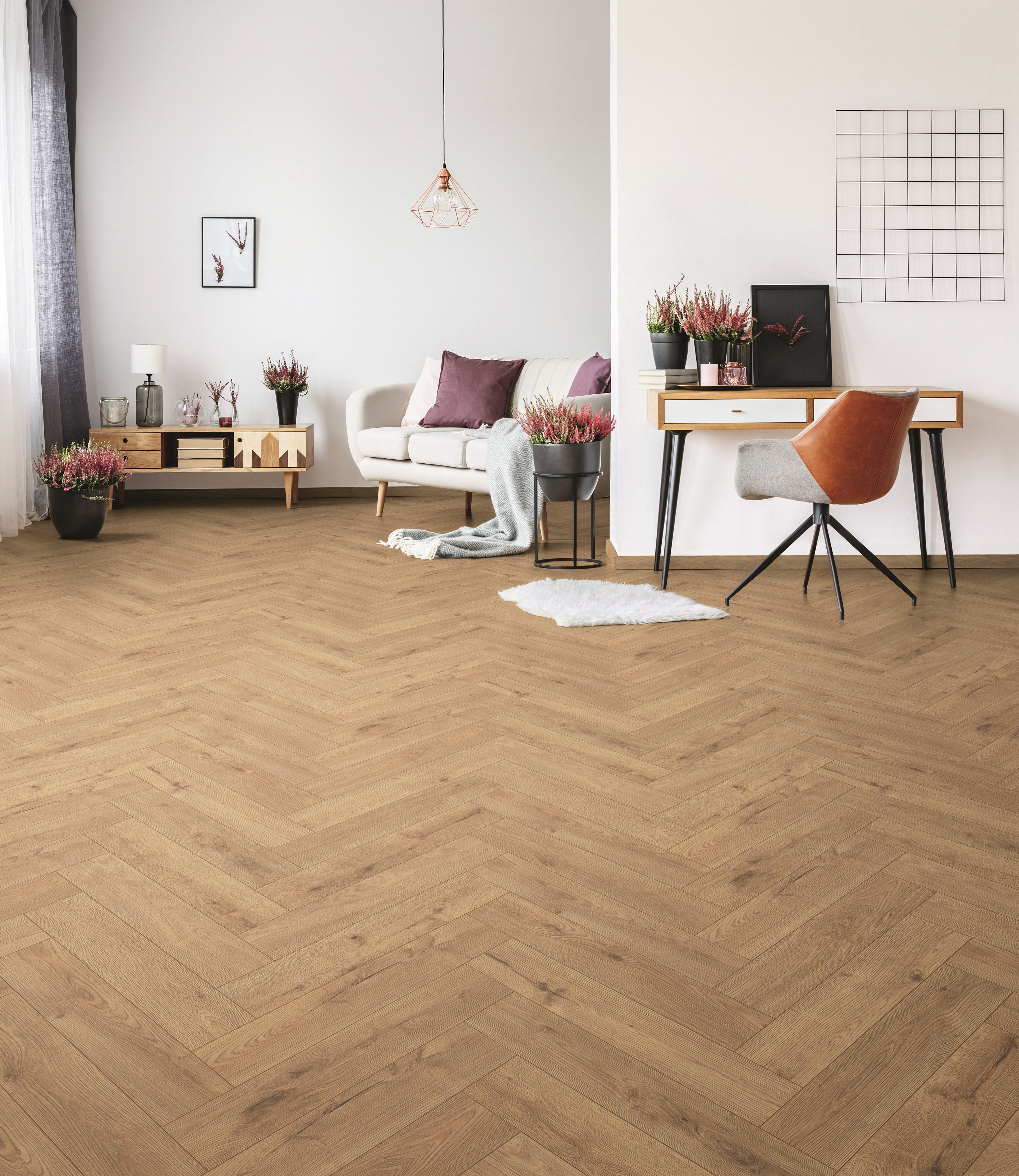 The room features the natural beauty of K326 Sundance Oak which creates a cozy and inviting atmosphere.