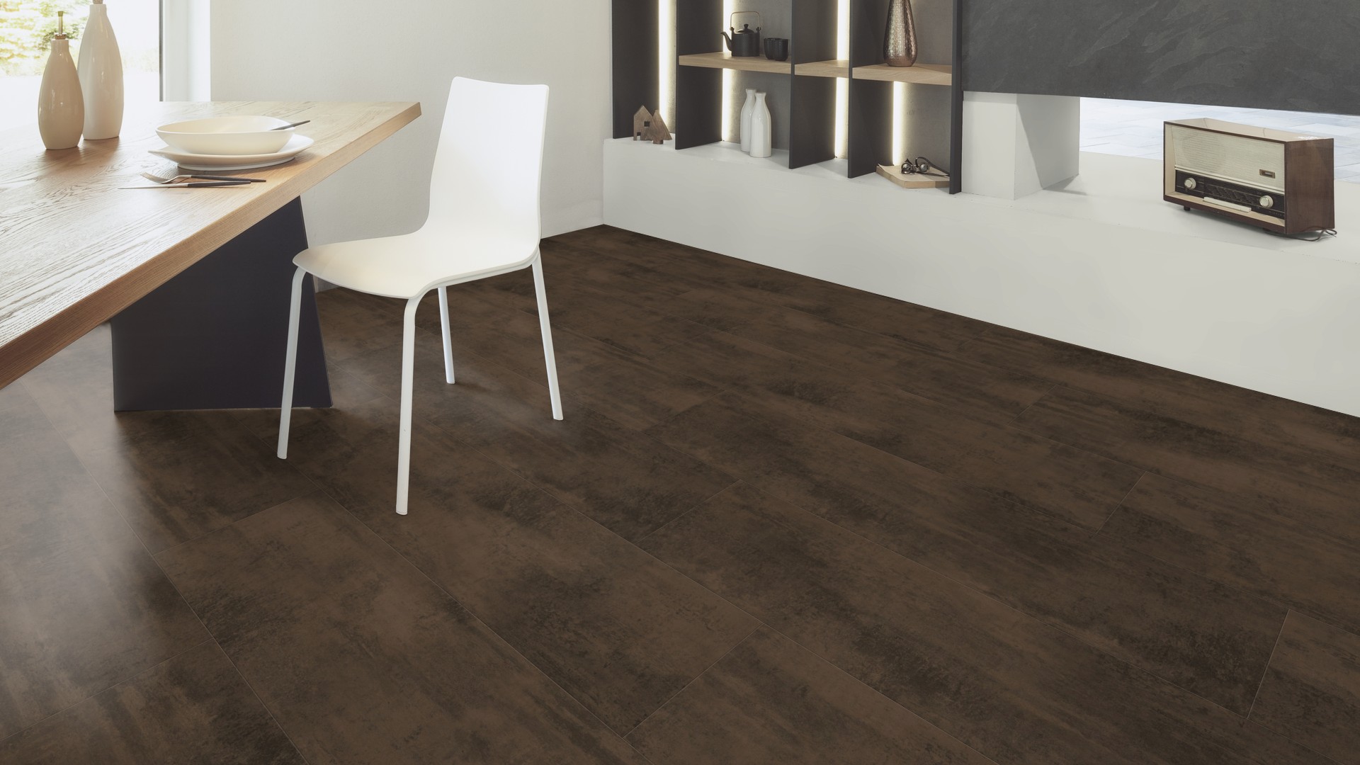 The laminate flooring Metal Oxid Dark Brown has a specially developed surface structures - anti slip protection.