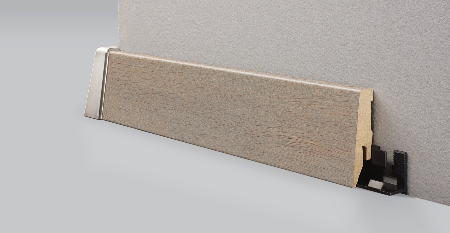 Sill L004 excellent in combination with the decor from the MyStyle® collection - K227 Bandito Oak.